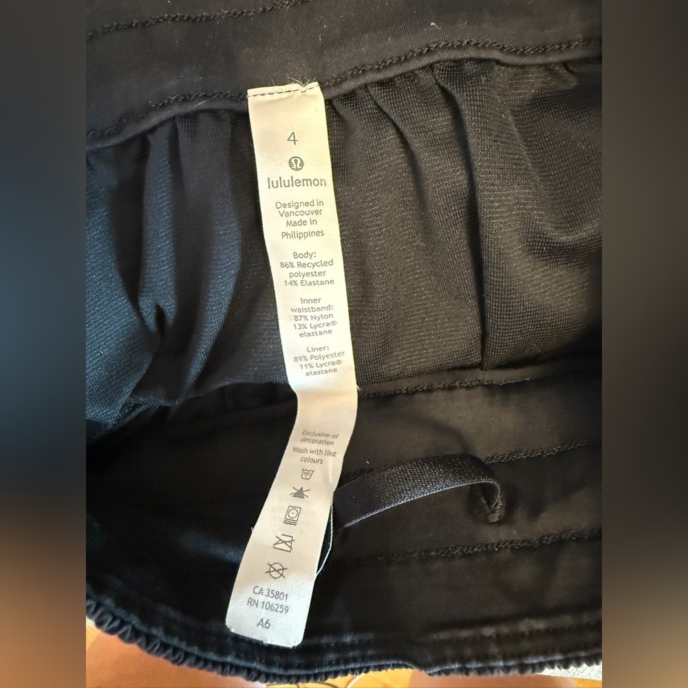 Lululemon Tracker Low-Rise Lined Short 4" Camoufl… - image 4